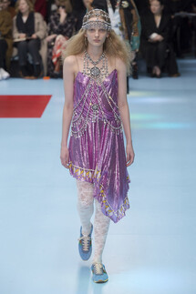 Gucci Fall 2018 Ready-to-Wear , Гуччи осень зима 2018 , Fashion show , неделя моды в Милане , MFW , Mainstyles